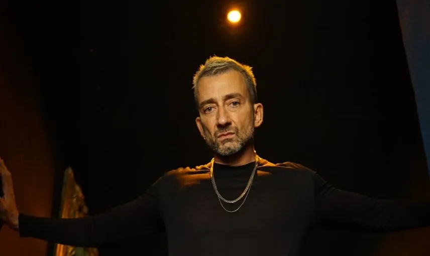 Ünlü İsimlerden Şaşırtan Hamle