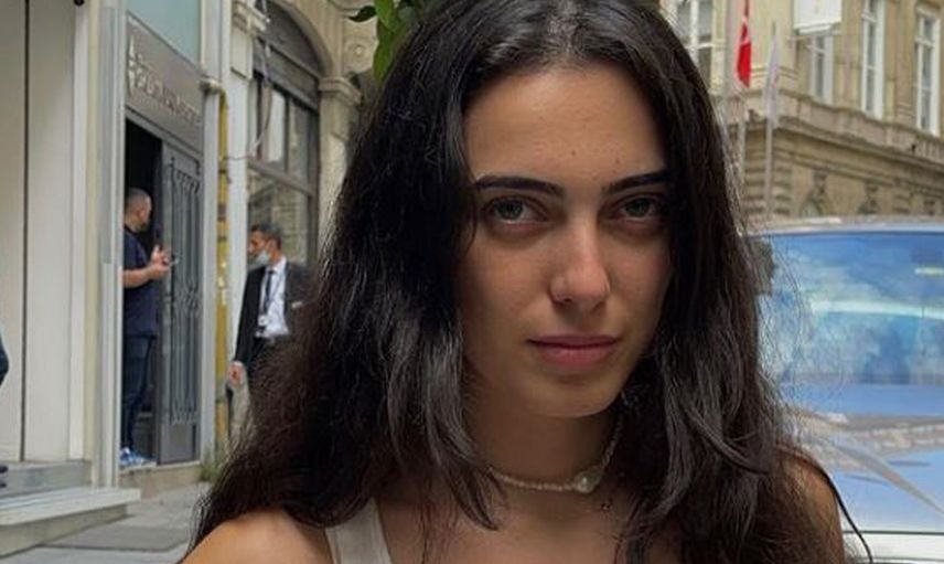 Ünlü Fenomen Dilan Ay Kardeşinin Can Sağlığı İçin Sosyal Medyadan Yardım İstedi