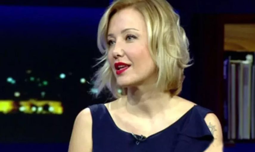 Ünlülerin hakarete dayanamayıp sildikleri paylaşımları