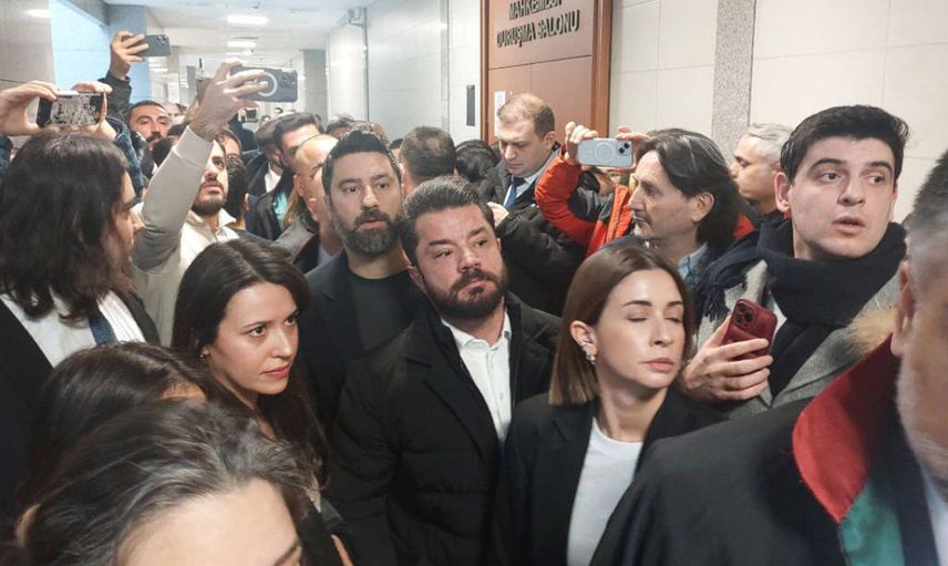 Seçil Erzan tekrar hakim karşısında: Bu kez de pavyon dansıyla viral olan diziden replik çaldı! Herkes yer içer...