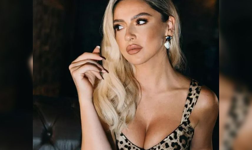 Hadise paylaştığı gibi sildi! Fotoğraftaki o detay dikkatlerden kaçmadı