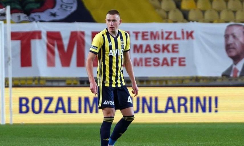 Borussia Dortmund Attila Szalai'yi Kadrosuna Katmak İstiyor!