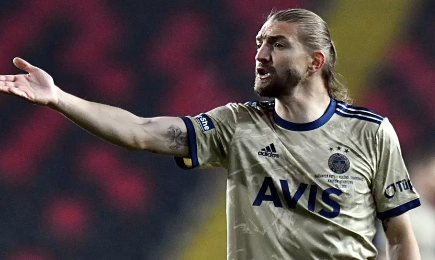 Caner Erkin, Çaykur Rizespor'a İmzayı Attı! Transfer Resmen Açıklanıyor