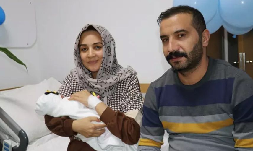 Bakan Koca açıkladı: 2024'ün ilk bebeklerini tek tek sosyal medyada paylaştı