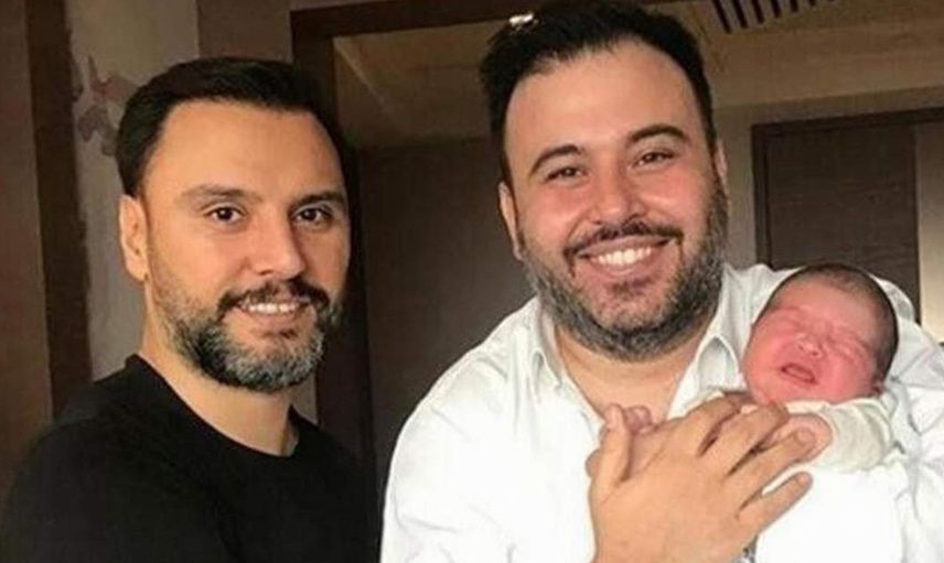 Alişan Konserinde Şarkılarını Kardeşi İçin Söyledi