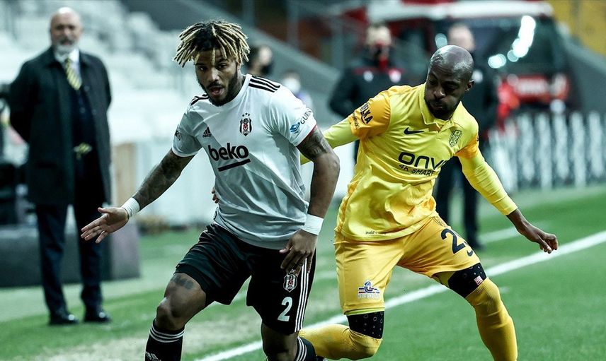Beşiktaş'ta, Antalyaspor Maçı Öncesi Valentin Rosier Sakatlandı!