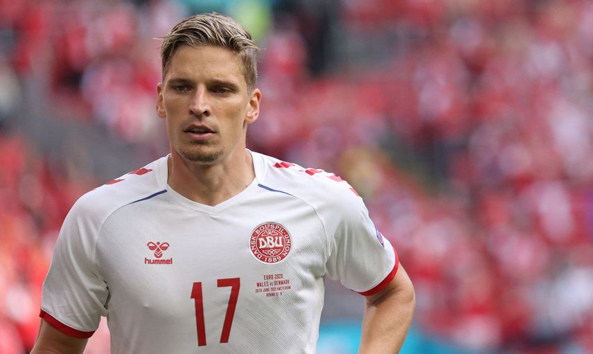Galatasaray Devre Arasında Jens Stryger Larsen'i Transfer Etmek İstiyor!