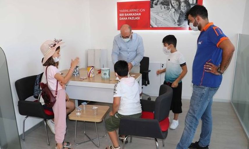 Diyarbakırlı 4 Çocuktan Duygulandıran Hareket