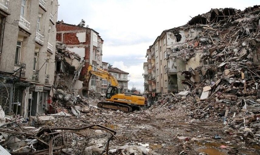 99 yılındaki büyük Marmara depremi felaketinin 23. senesine özel 23 acı görüntü!