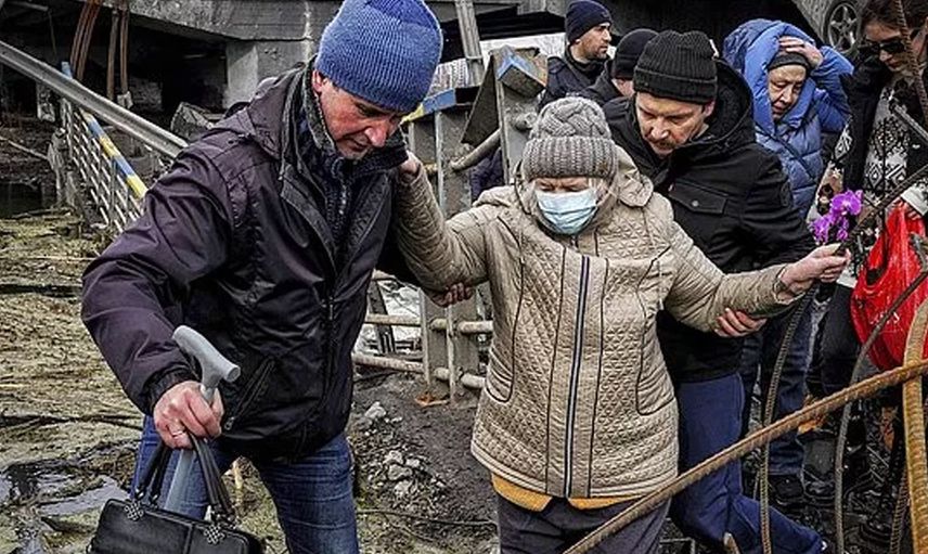 Rusya ve Ukrayna savaşını fotoğraflayan Türk gazetecinin hafızalara kazınan 11 karesi