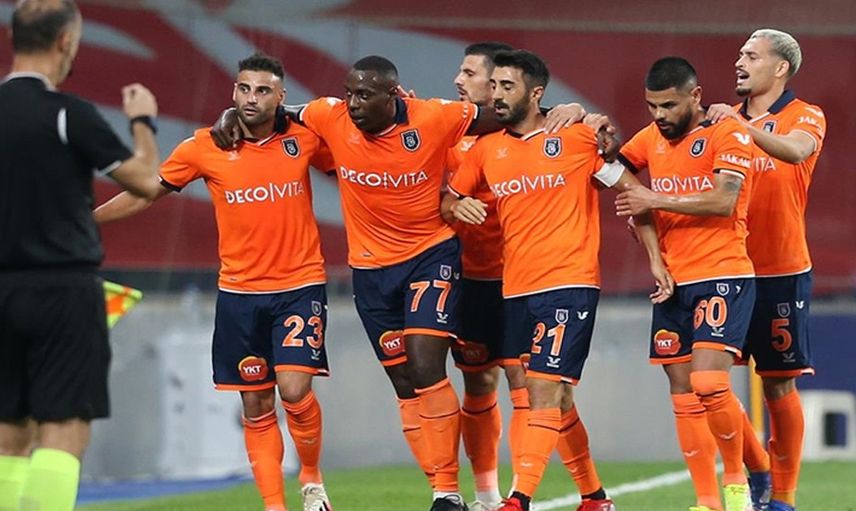 Erman Toroğlu, Başakşehir İle Fenerbahçe'nin Oynadığı Maç İle İlgili Dikkat Çeken Açıklamalar Yaptı!