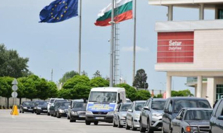 Vatan Hasreti Çeken Gurbetçiler Türkiye Yolunda