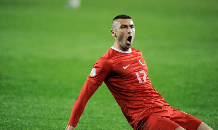 Fransa Sokaklarında Burak Yılmaz Tezahüratları