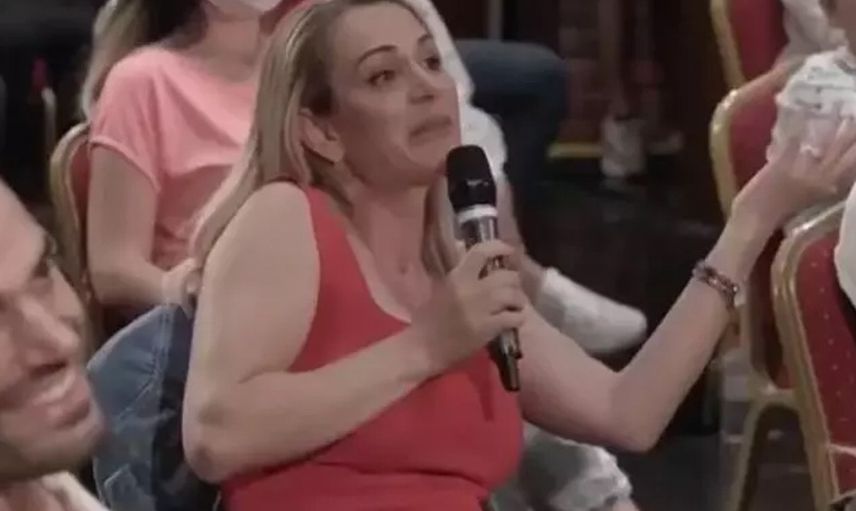 Survivor'da özel hayat kavgası: Sahra ve Nagihan birbirine girdi! Diskalifiye mi edilecekler?
