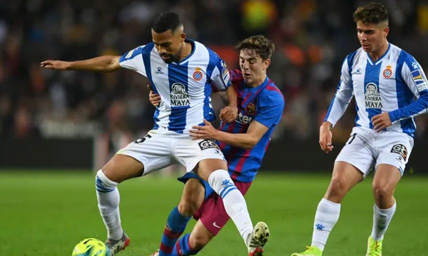 Galatasaray, Espanyol formasını giyen Yangel Herrera'yı transferde gözüne kestirdi!