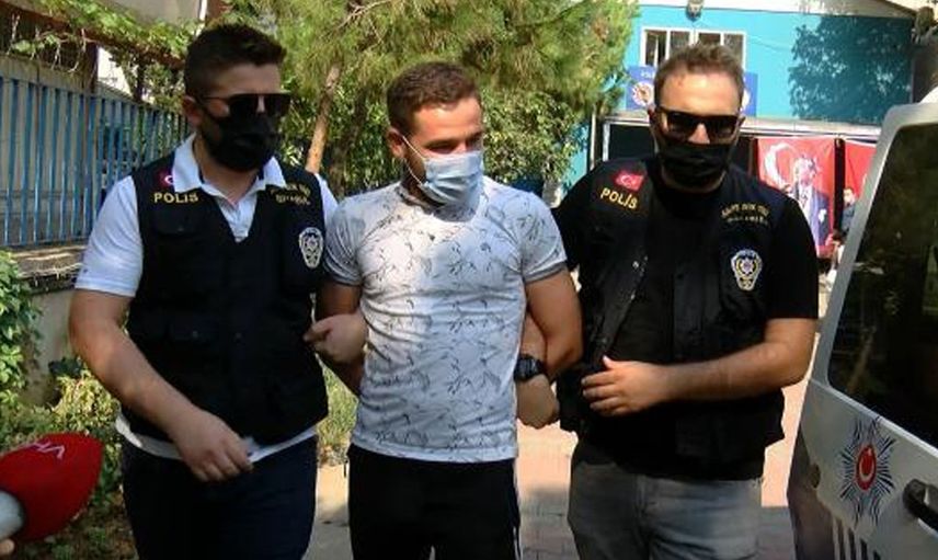 Ataşehir'de Kasalar Dolusu Kabağı Çöpe Atan Adama Sosyal Medyadan Tepki Geldi