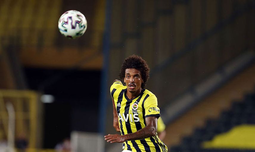 Gustavo Formayı Kaptırdı!