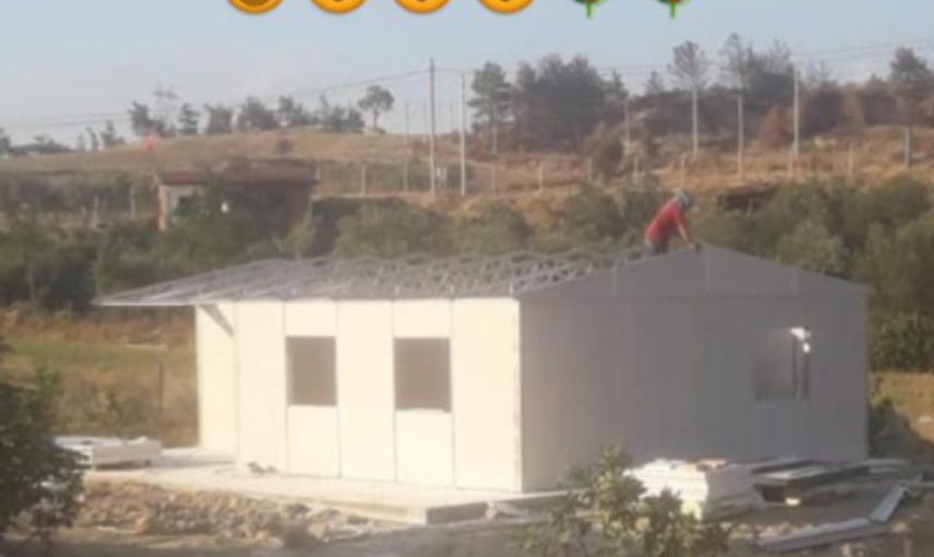 Demet Akalın, Yangında Evini Kaybeden Kadın İçin Ev Yaptırdı