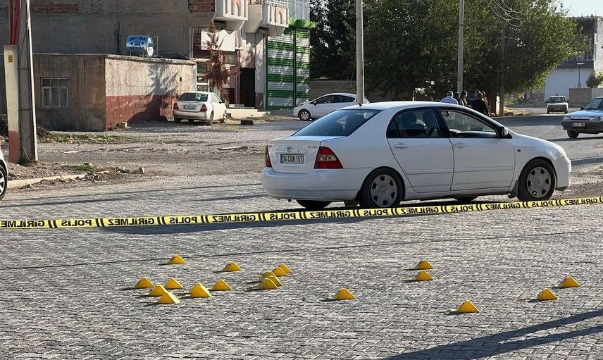 Polisleri bekledi
