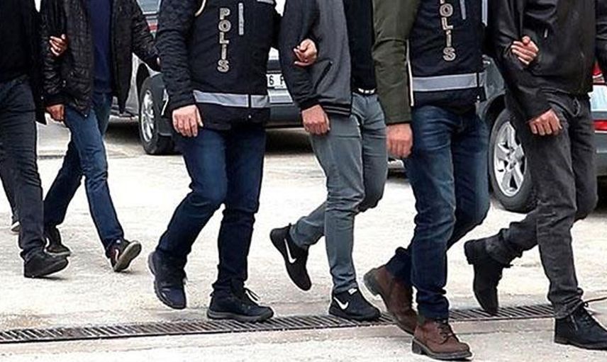 Son dakika: İstanbul’da hareketli dakikalar, ünlü isimler apar topar emniyete çağrıldı
