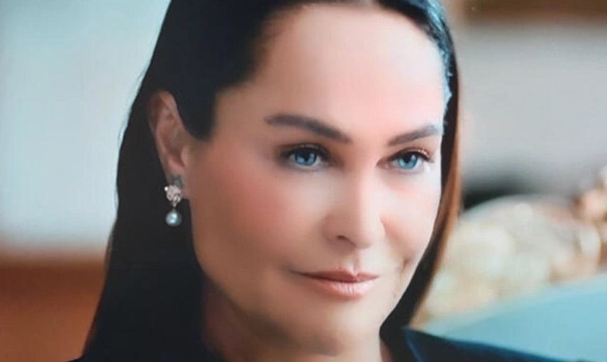 Hülya Avşar Sosyal Medyanın Gündemine Oturdu!