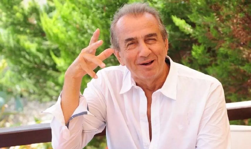 Erhan Yazıcıoğlu Levent’teki mütevazi evinin kapılarını açtı: Diziden kazandığım parayla…