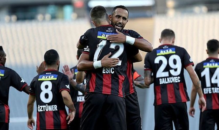 Karagümrüklü Mehdi Benatia Futbolu Bırakma Kararı Aldı!