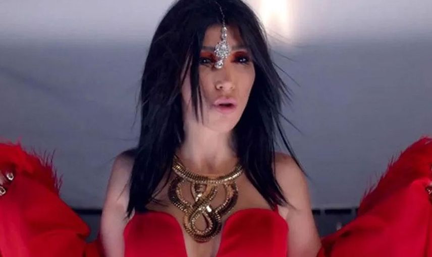 Hande Yener: ' Daha da Açık Giyineceğim!' 