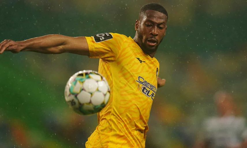 Fenerbahçe Forvet Transferinde Beto'ya Yöneldi!