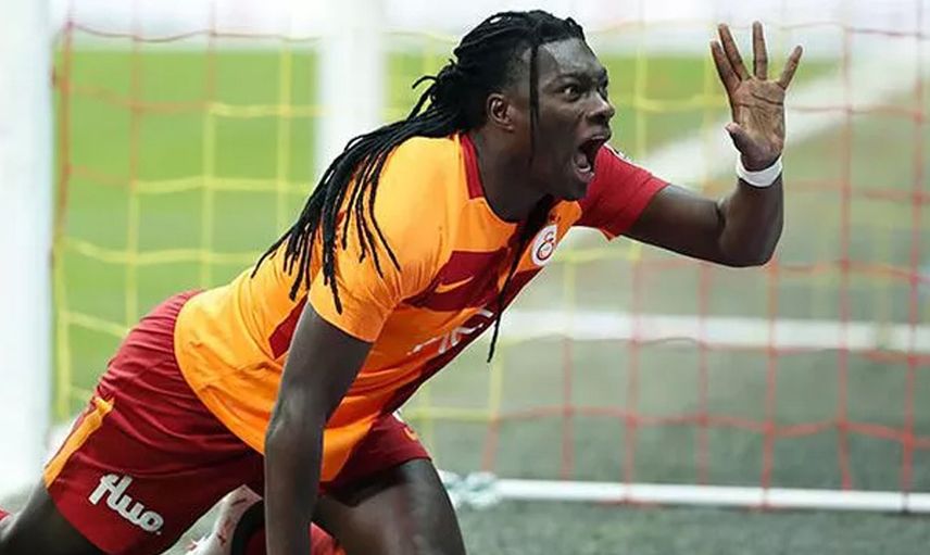 Galatasaray'ın Transfer Gündeminde Olan Bafetimbi Gomis'den Dikkat Çeken Hareket!