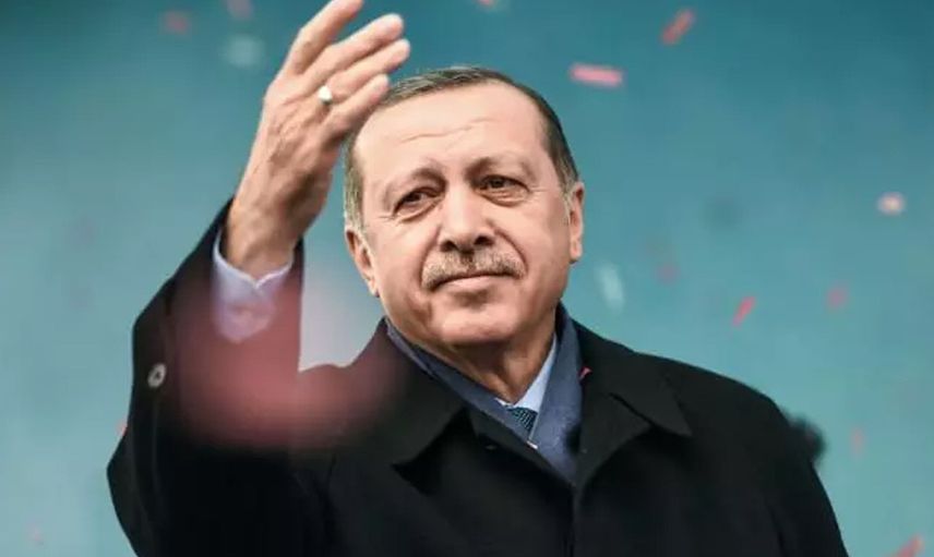Alman oyuncu Wilma Elles'ten Cumhurbaşkanı Erdoğan'ın dört çocuk tavsiyesine tam destek!