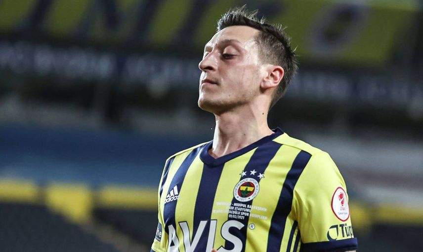Mesut Özil'in Menajeri Oyuncusu Hakkında Çıkan İddialara Yanıt Verdi!