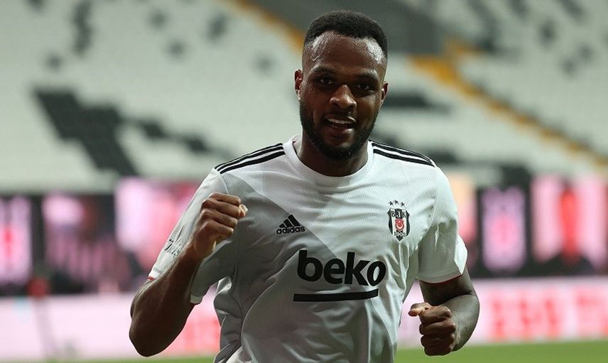 Beşiktaş'ta Cyle Larin, Domagoj Vida ve Josef de Souza'nın İç Transferinde Problem Yaşanıyor!