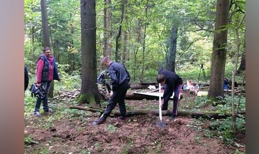 Rusya'da yapılan ilginç tedavi yöntemi: Diri diri gömüldüler