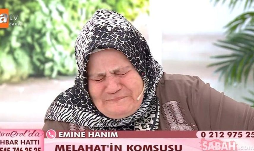 Türk televizyonunda bir ilk Esra Erol küsen çifti barıştırmak için stüdyoda her şeyini çıkarıp koştu