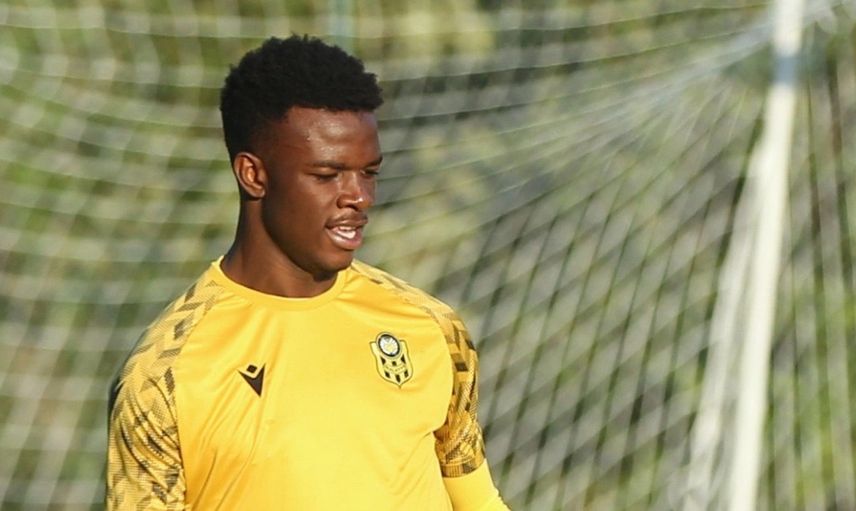 Bordeaux Başakşehir'den Youssouf Ndayishimiye'yi Transfer Ediyor!