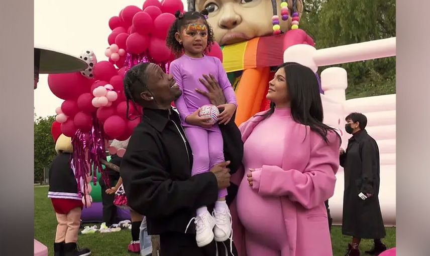 Kylie Jenner'ın rezil olduğu anlar kameralara böyle yansıdı!