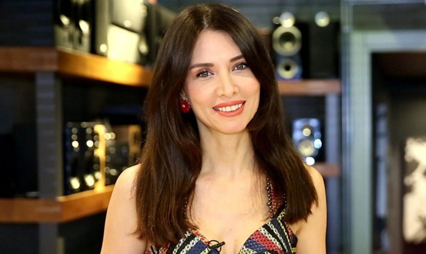 Nefise Karatay