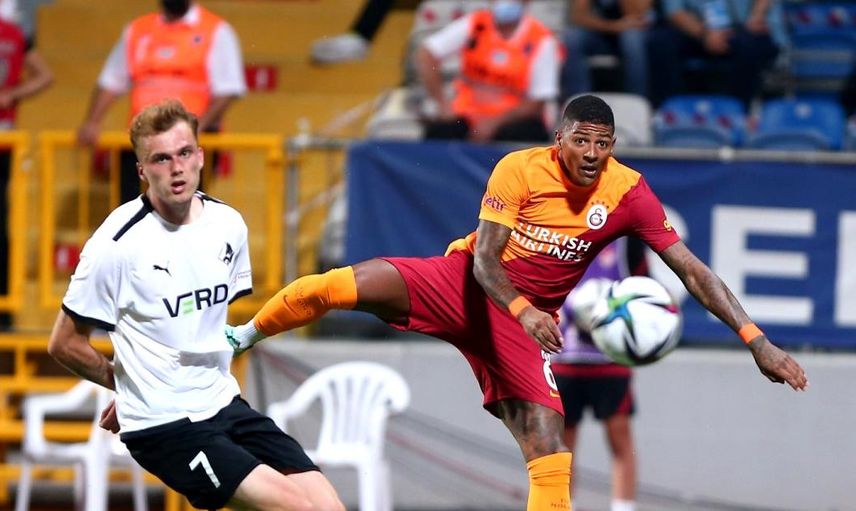 Galatasaray'ın yıldız isimlerinden Patrick Van Aanholt'un Fatih Terim'in görevden ayrılması hakkında söylediği sözler büyük ses getirdi