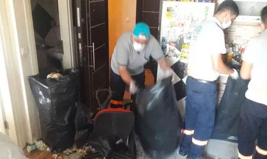 Çöp evde bulunan küçük çocuğun söylediği ilk şeyler kan donduran cinsten!