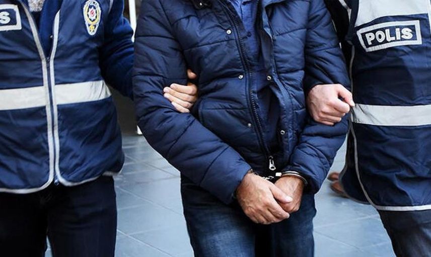 Uyuşturucu ile Yakalanan Şüpheli Sosyal Medya Paylaşımlarıyla Polisi Tehdit Etti