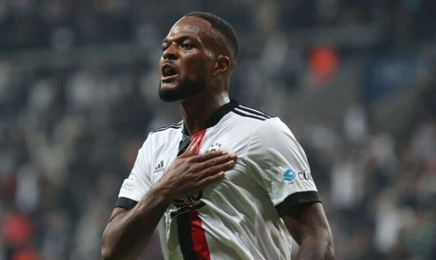 Fulham Beşiktaş'tan Cyle Larin'i Transfer Etmek İstiyor!