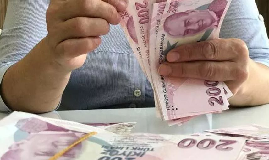 Emeklilere 25 + 617 TL Zam Müjdesi Geldi!