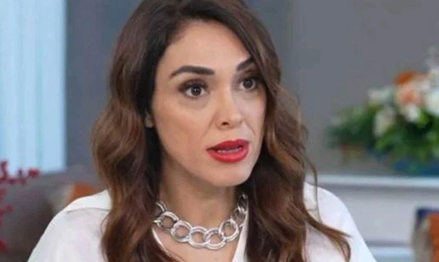 Zuhal Topal Afrika'da yerel halkla dans etti: Şimdi yandım!