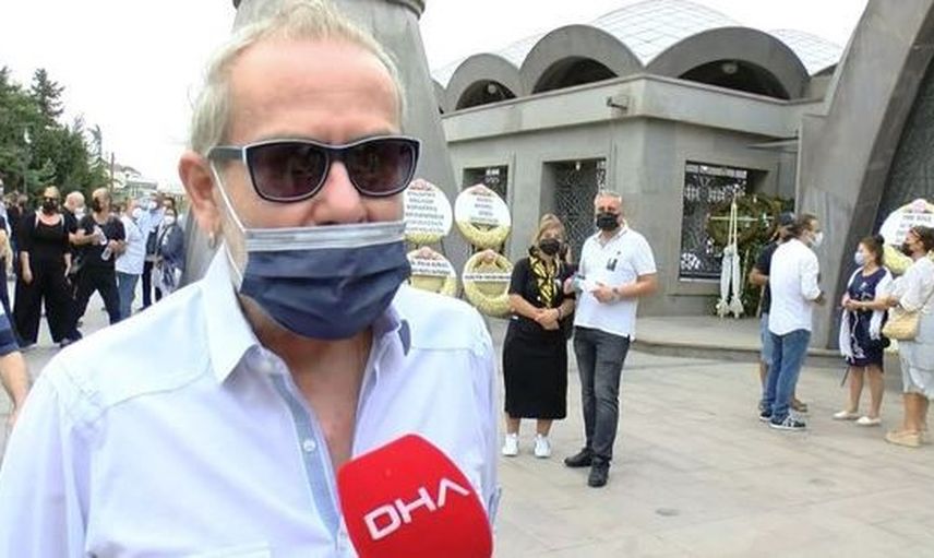 Şarkıcı Yonca Evcimik'in Annesi Son Yolculuğuna Uğurlandı!