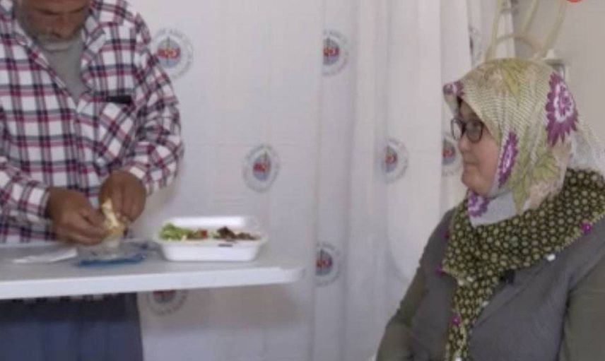HErkesi uyardı