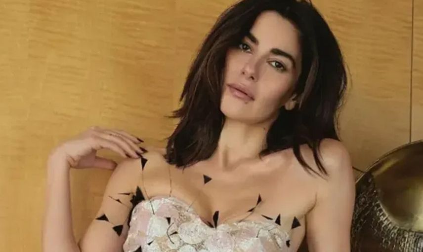 Oyuncu Nesrin Cavadzade ve Ali Koç birlikte poz verdi! O paylaşım sosyal medyayı çalkaladı!