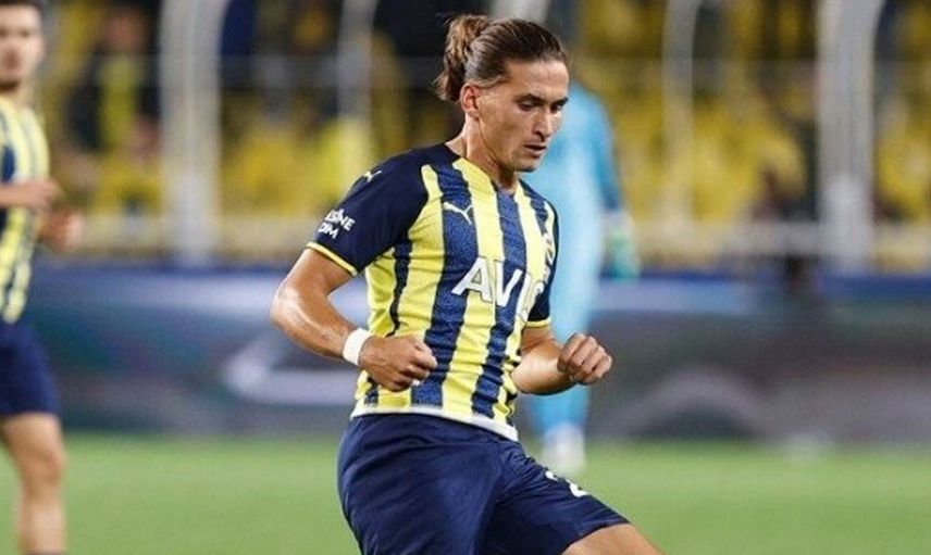 Kanarya teklife sıcak bakmıyor