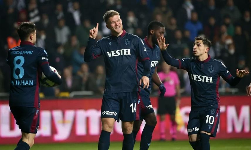 Trabzonsporlu Uğurcan Çakır Altay Karşısında Yediği Golle İlgili Açıklamalarda Bulundu!