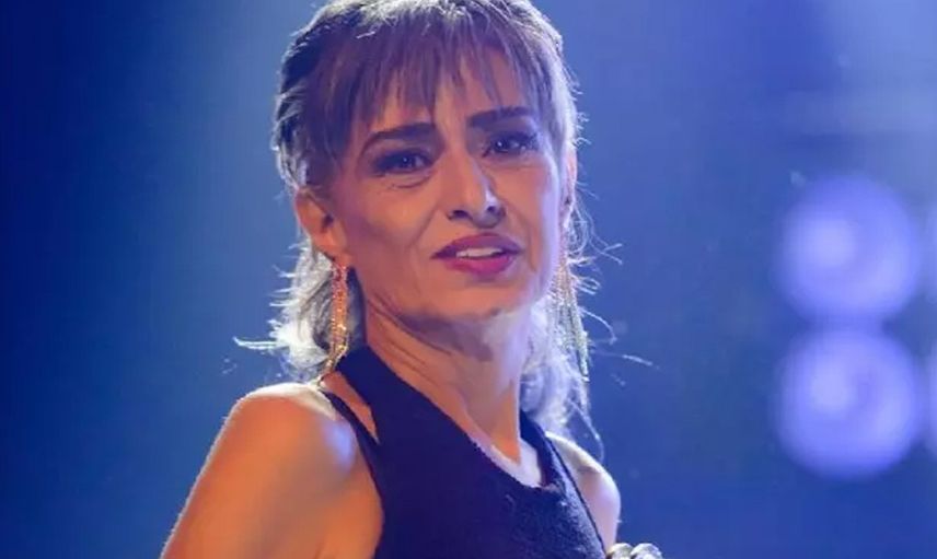 Yıldız Tilbe'den şoke eden poz: Dişsiz halini paylaştı, hayranlarını korkuttu!